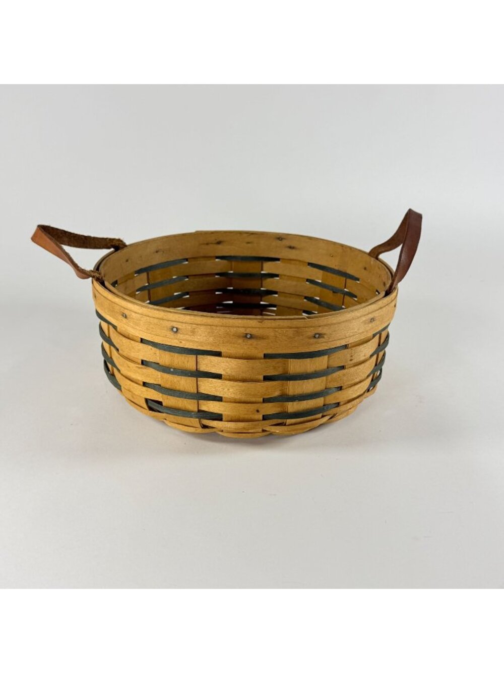 Vintage 1997 Longaberger Round Basket w/ Liner & Leather Handles USA
